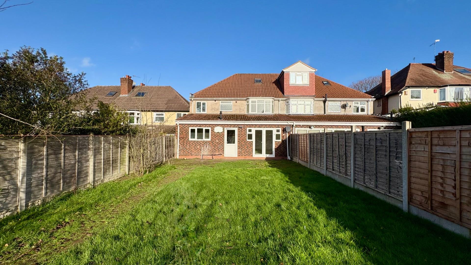 loveyourpostcode.com Barnford-Crescent-Oldbury-34334082