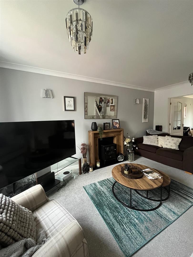 loveyourpostcode.com The-Lenches-Shelsley-Avenue-33972736