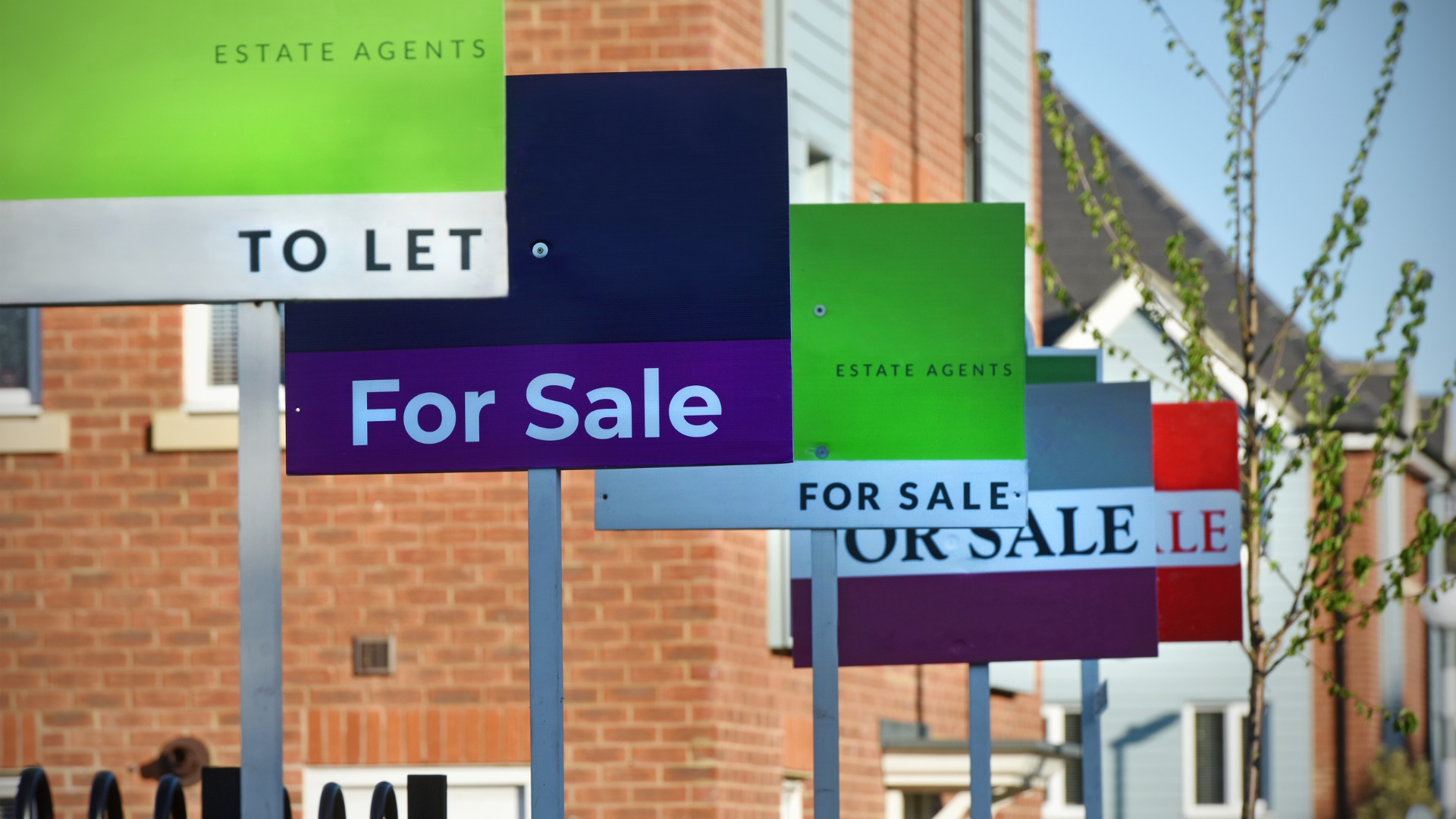 The Benefits of Estate Agents in 2021